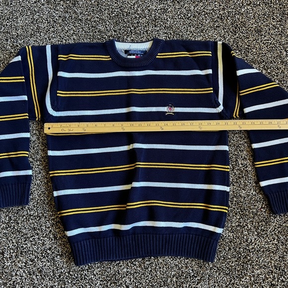 Tommy Hilfiger Blue and Yellow Crewneck Sweater - Picture 2 of 7